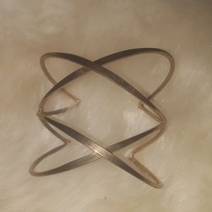 Double crisscross bracelet
